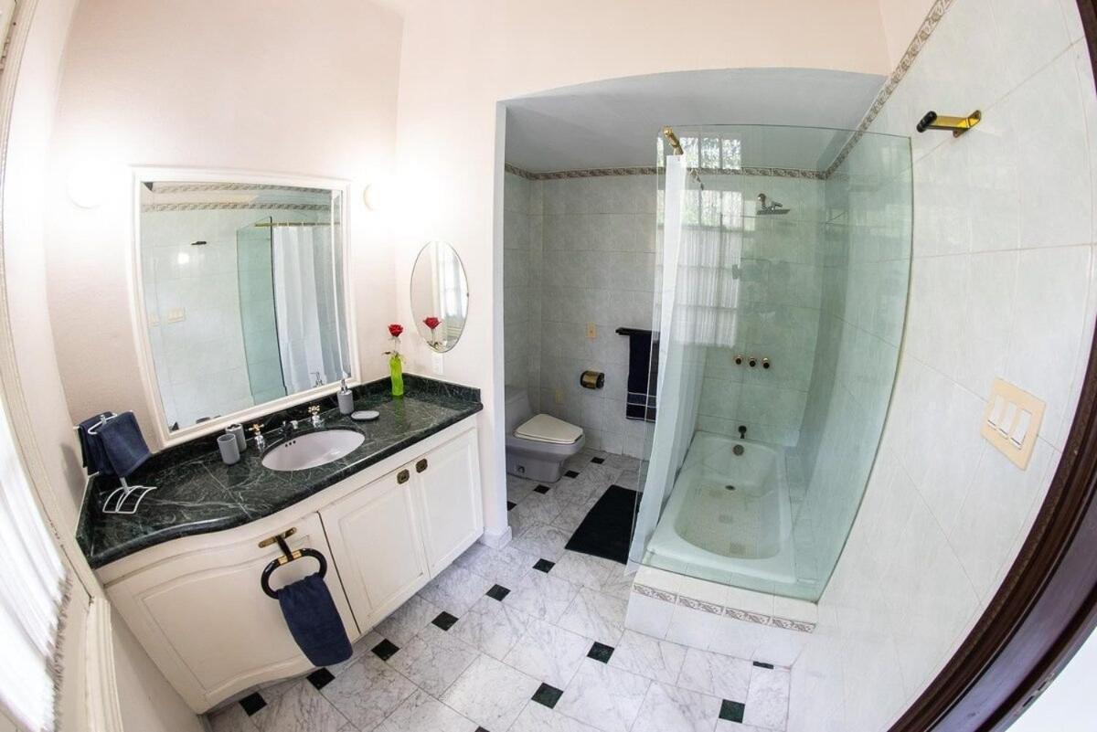 Habitaciones En Excelente Ubicacion Para 8 Personas Città del Messico Esterno foto